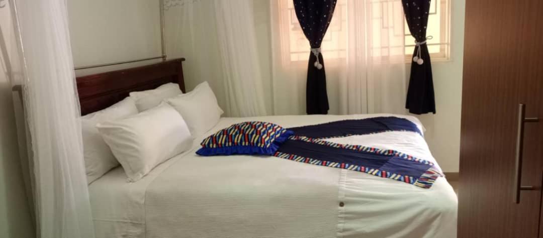 Hotel Judith Gulu City Zewnętrze zdjęcie